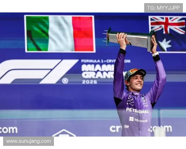 F1新浪体育赛前热身与战术分析帮助你理解比赛策略与车手准备情况
